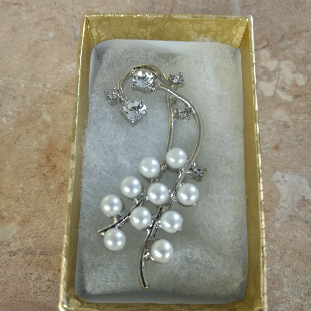 Womens Brooch